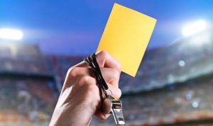 Thẻ vàng trong bóng đá bị phạt bao nhiêu tiền - Cầu thủ ở Premier League phải nộp phạt 10 bảng Anh cho mỗi tấm thẻ vàng 