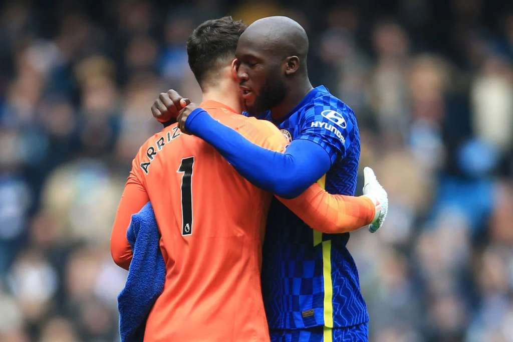 Lukaku và Kepa hứa hẹn sẽ là hai cái tên được The Blues đẩy đi