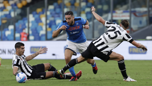 Napoli và Juventus đã có một trận cầu kịch tính