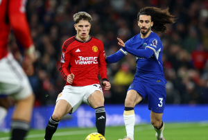 MU để thua Chelsea trong những giây phút bù giờ cuối cùng